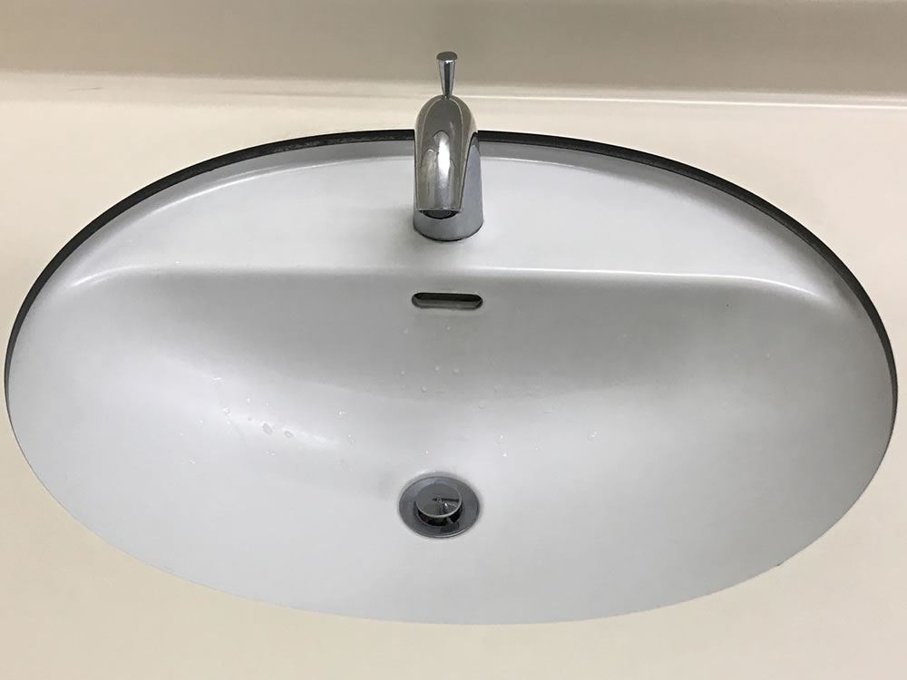 洗面台②　施工前